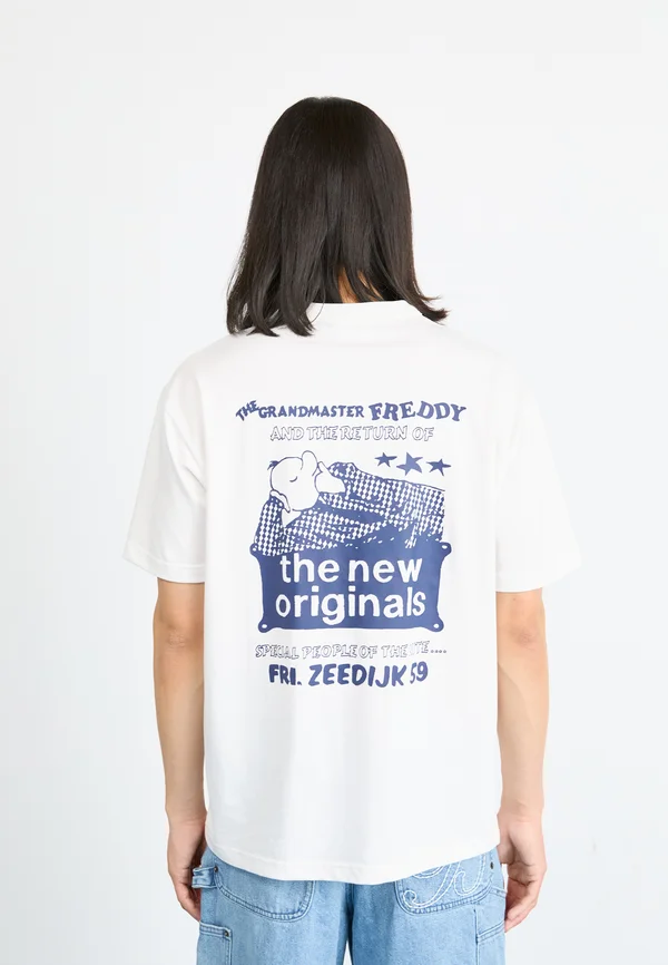 GRANDMASTER FREDDY TEE - Print T-shirt - white