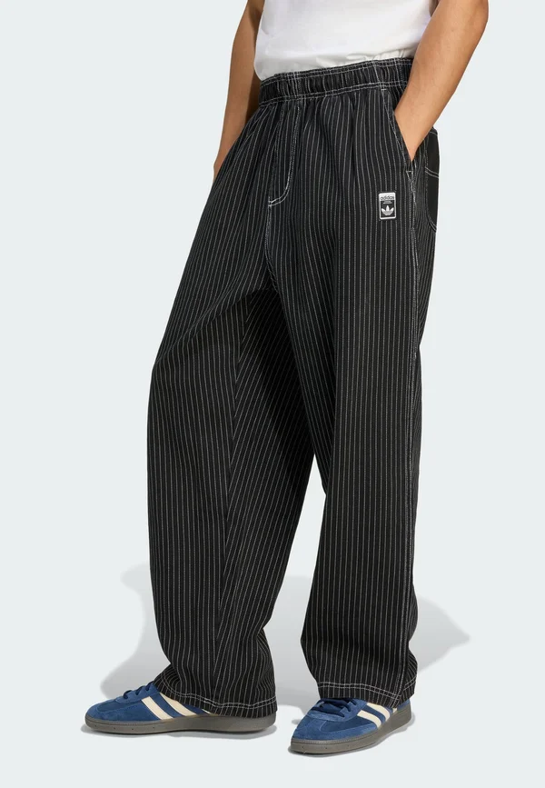 GRAPHIC LO CH - Trousers - black