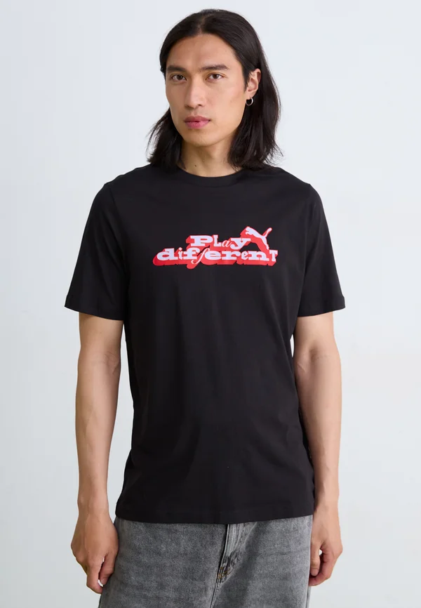 GRAPHIC PLAY DIFFERENT TEE - Print T-shirt - black