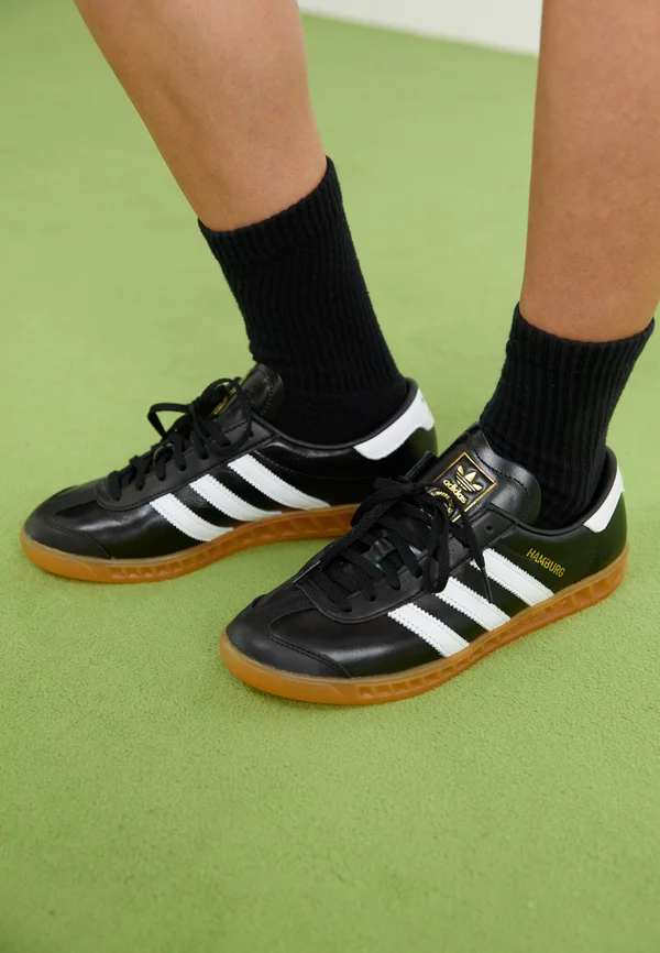 HAMBURG W - Trainers - black