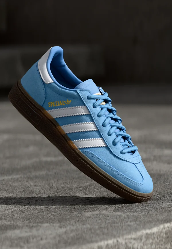 HANDBALL SPEZIAL - Trainers - ltblue/ftwwht/gum5