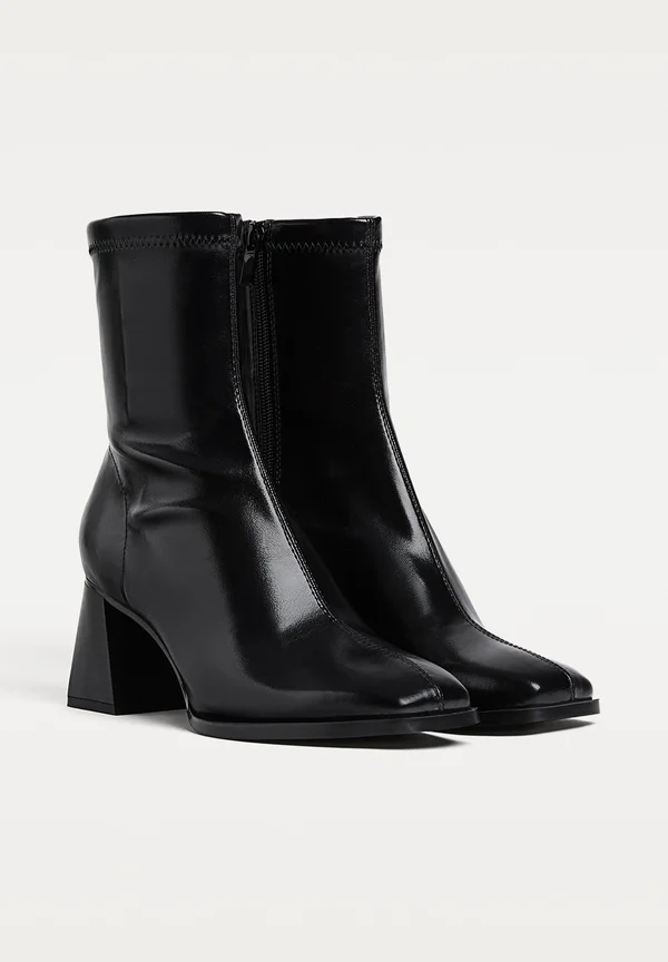 HEEL WITH STRETCH LEGS - Classic ankle boots - black