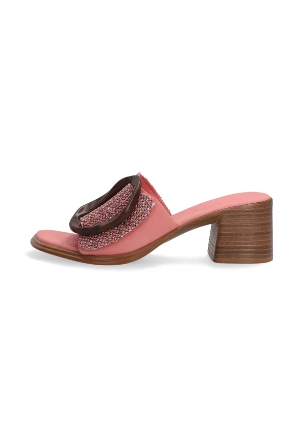 Heeled mules - pink