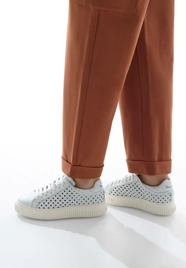 HERIKA PERFORATED - Trainers - weiß
