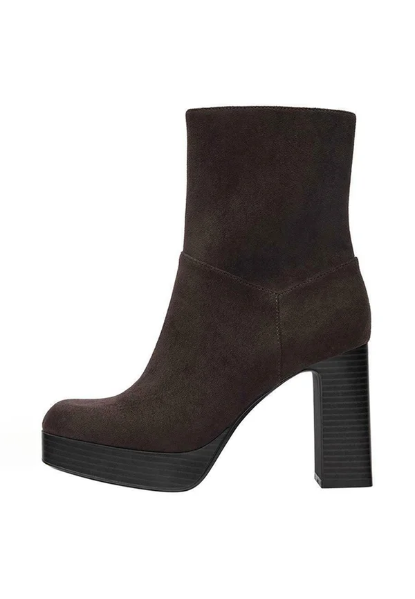 High heeled ankle boots - brown