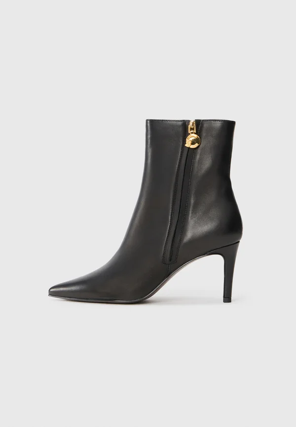 High heeled ankle boots - noir
