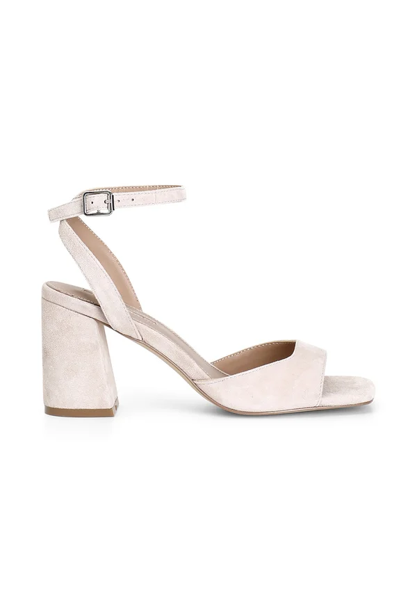 High heeled sandals - beige