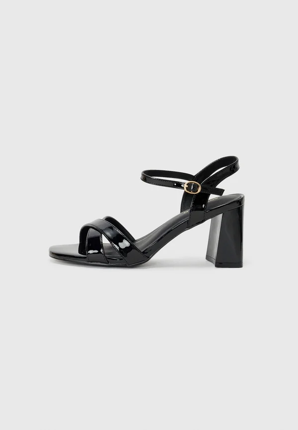 High heeled sandals - black
