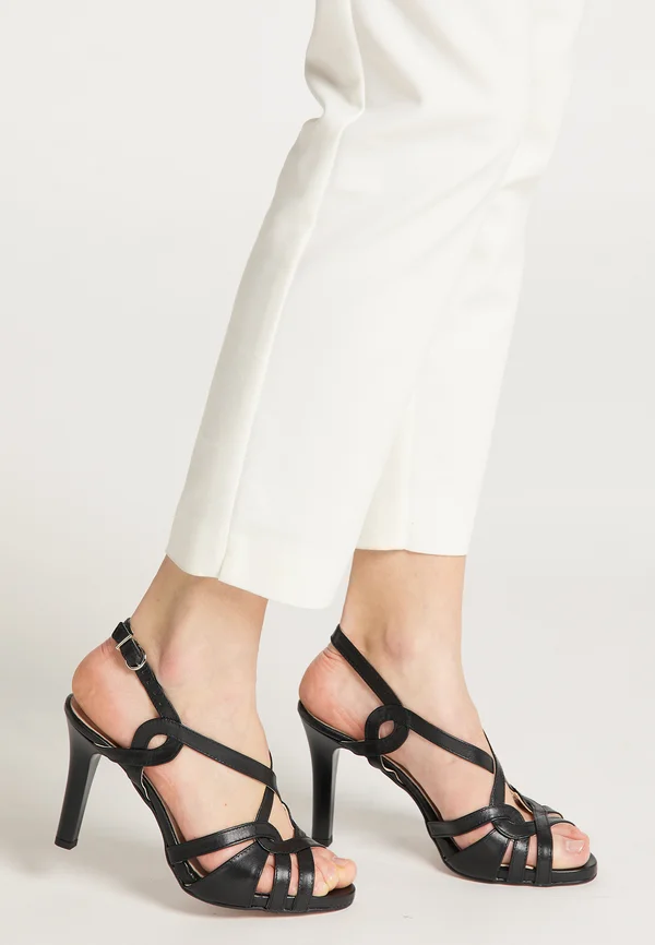 High heeled sandals - black