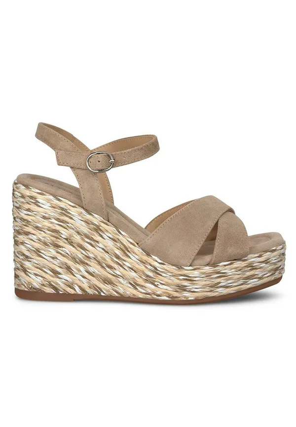 High heeled sandals - marrón claro