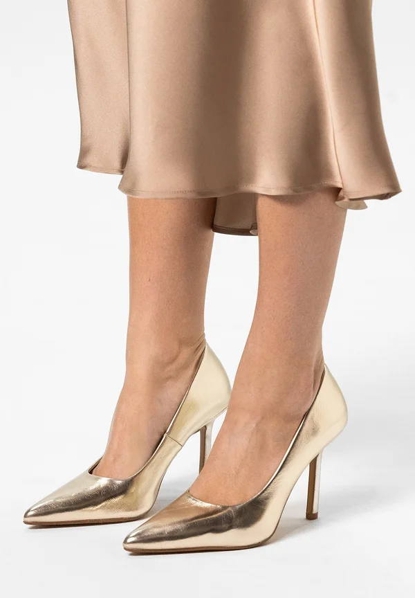 High heels - gold
