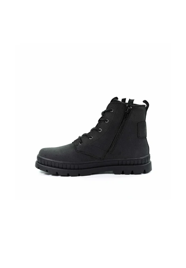 High-top trainers - black