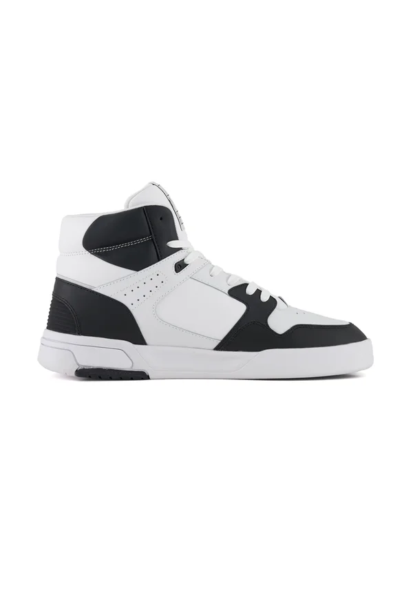 High-top trainers - white