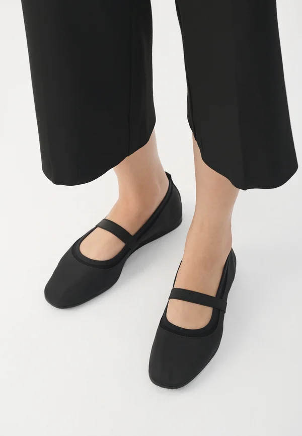 HILLARY - Ballet pumps - black