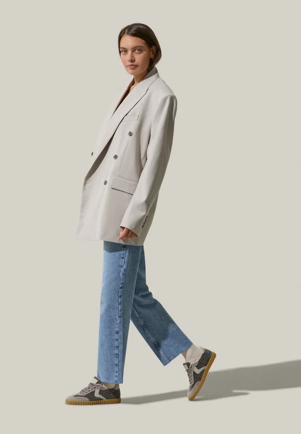 INES - Trainers - grau