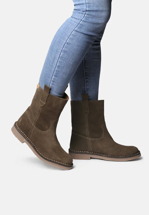 IRUN-SY - Classic ankle boots - caqui