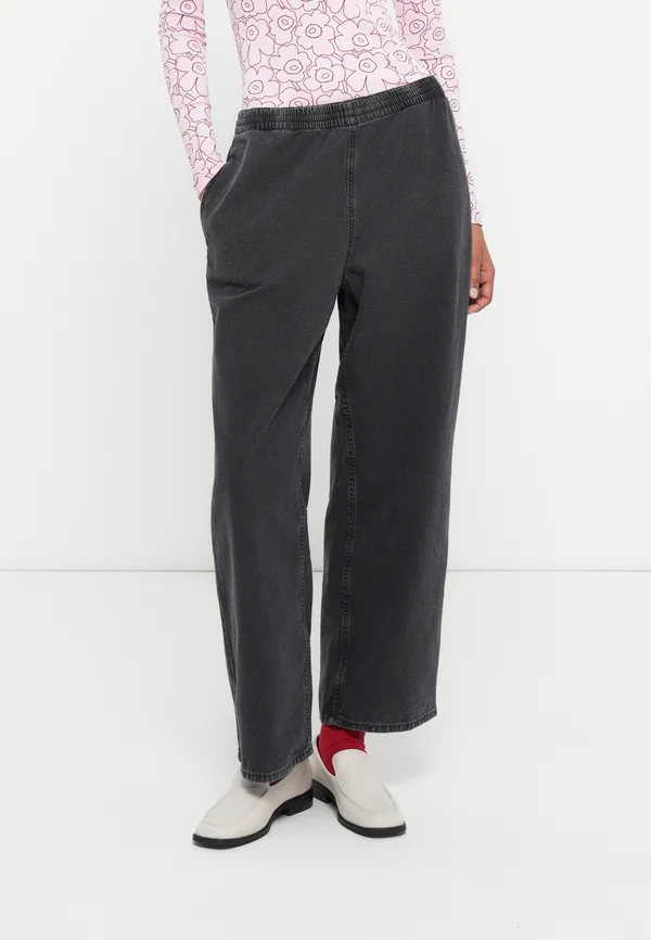 JAZY - Trousers - black