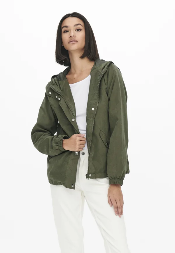 JDYNEWHAZEL SHINE JACKET - Summer jacket - kalmata