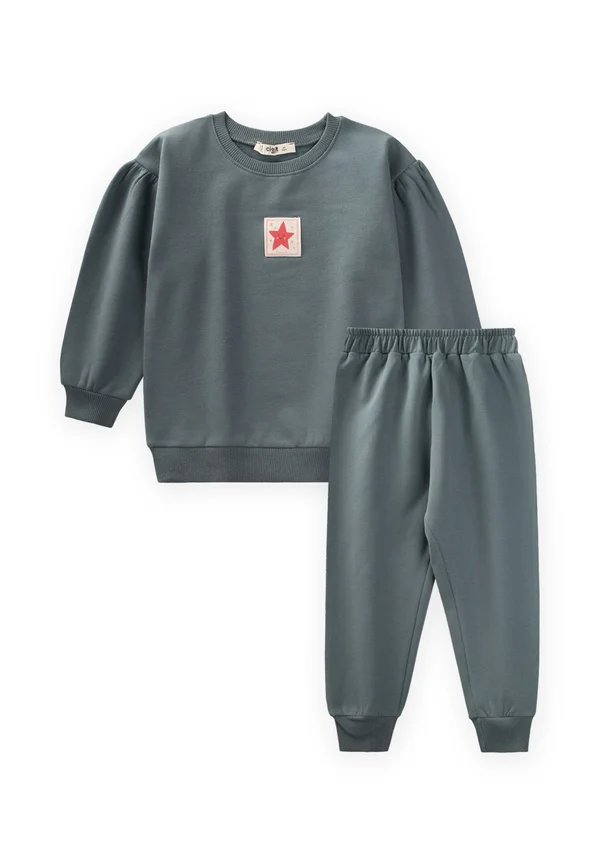 JOGGERS SET - Tracksuit - metallic green