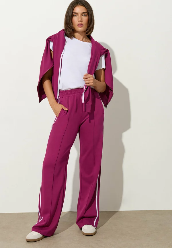 JOGGERS  - Tracksuit bottoms - red