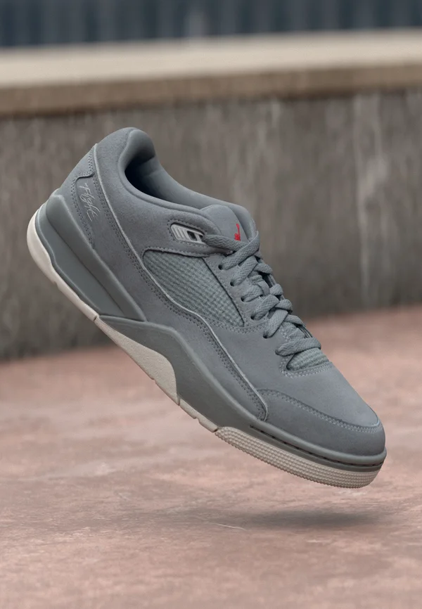 JORDAN FLIGHT COURT - Trainers - cool grey/varsity red/wolf grey/neutral grey/game royal