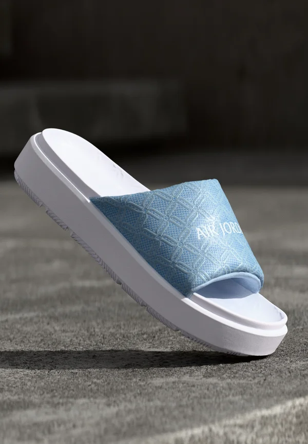JORDAN SOPHIA SLIDE - Mules - blue beyond/white/light armory blue/light brown