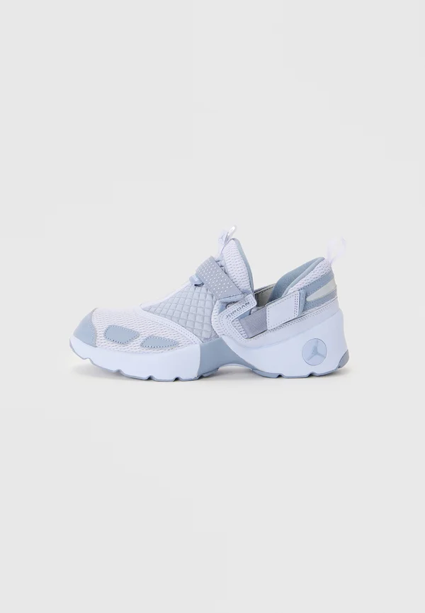 JORDAN TRUNNER LX - Trainers - ghost/pure platinum-coloured/ashen slate