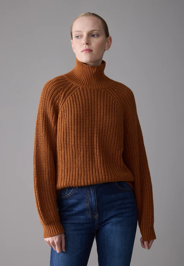 Jumper - brown