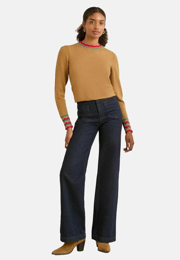 Jumper - camel