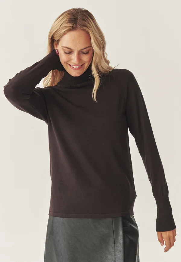 Jumper - dark chocolate