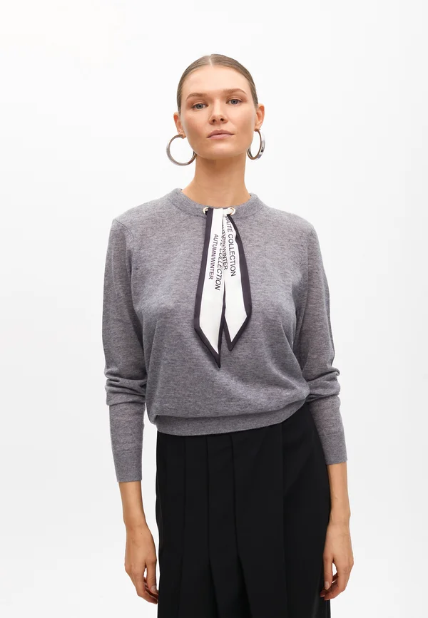 Jumper - grey
