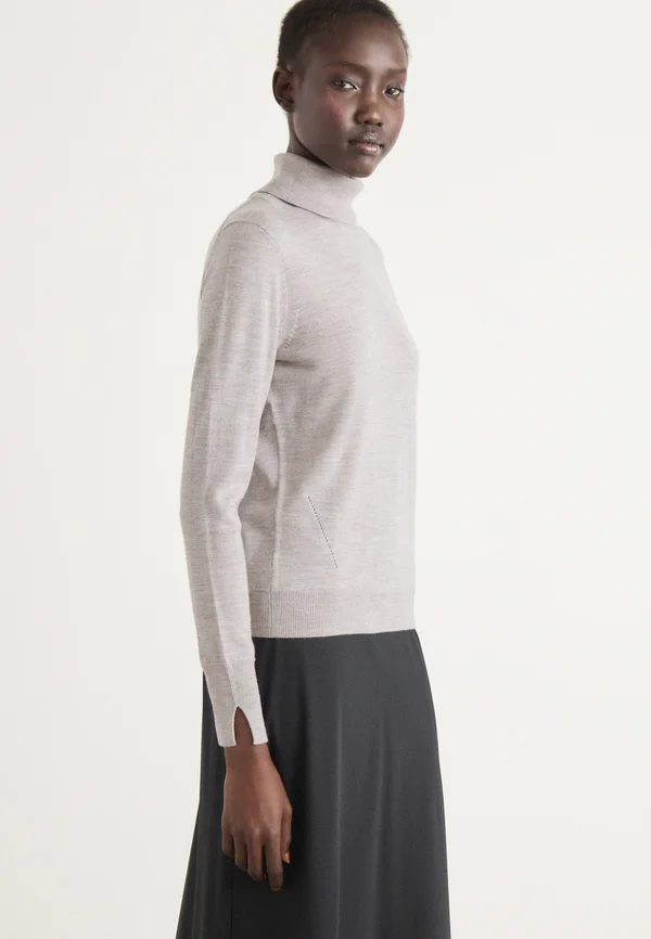 Jumper - open grey
