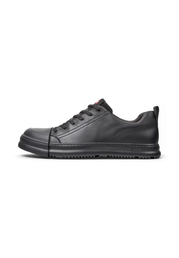 JUNCTION RUNNER - Trainers - schwarz