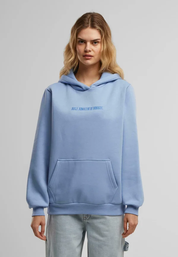 JUST ANOTHER EMB FLUFFY - Hoodie - powderblue