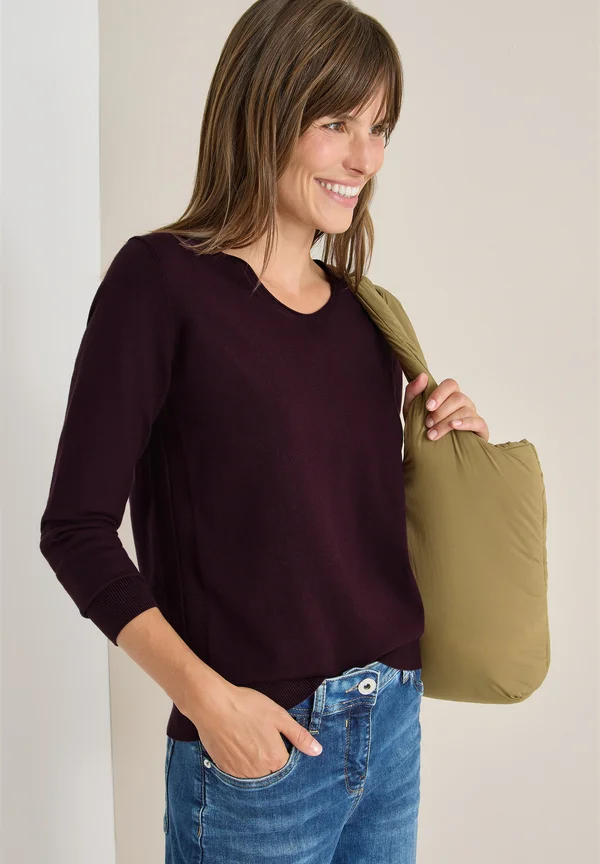 KUSCHELIGER - Jumper - rot