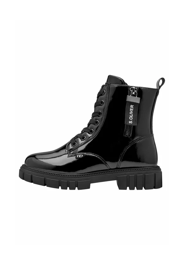 Lace-up ankle boots - black patent