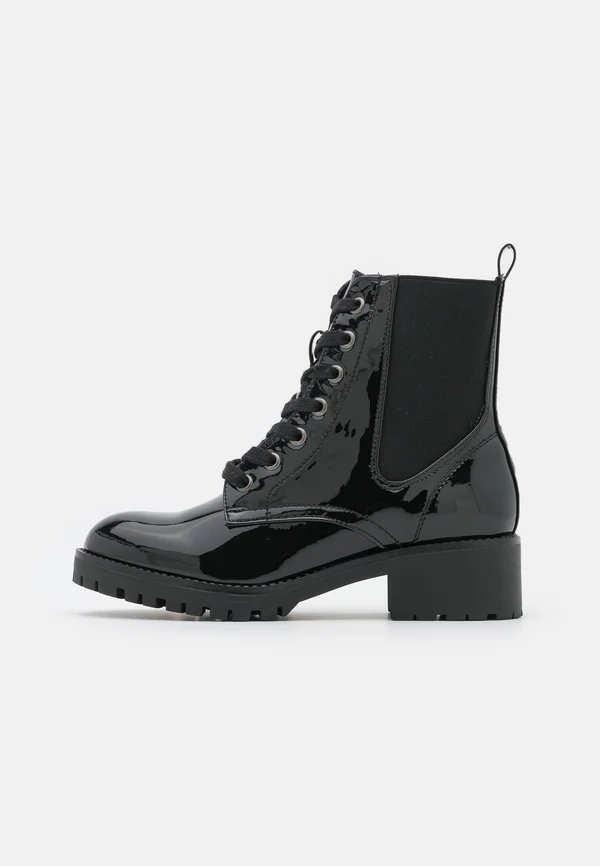 Lace-up ankle boots - black