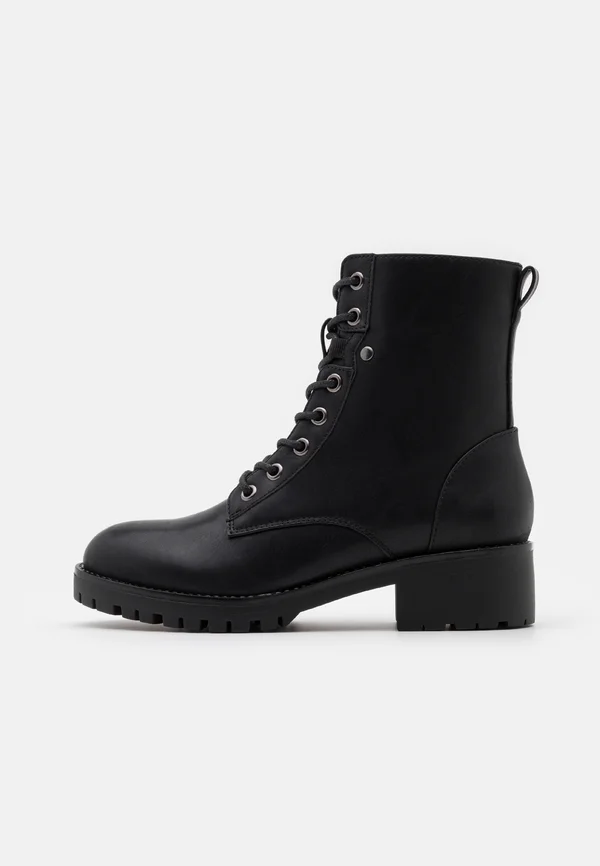 Lace-up ankle boots - black