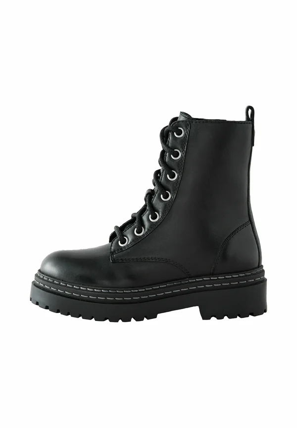 Lace-up ankle boots - black