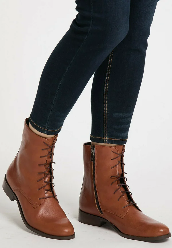 Lace-up ankle boots - cognac