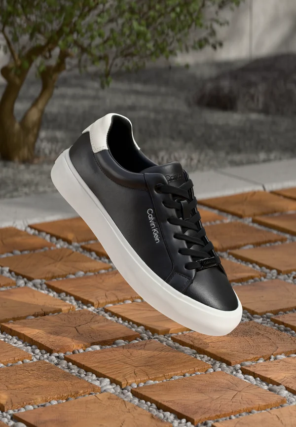 LACE UP - Trainers - black/white