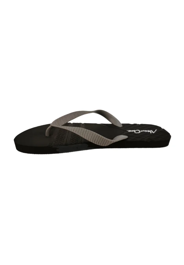 LARA - Pool shoes - black