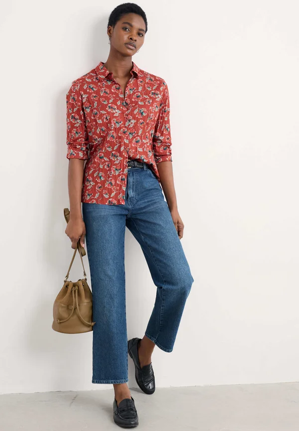 LARISSA - Button-down blouse - red artist/camellia red sail