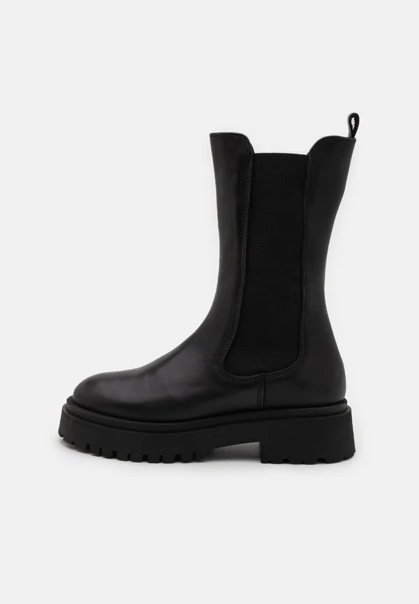 LEATHER - Platform boots - black