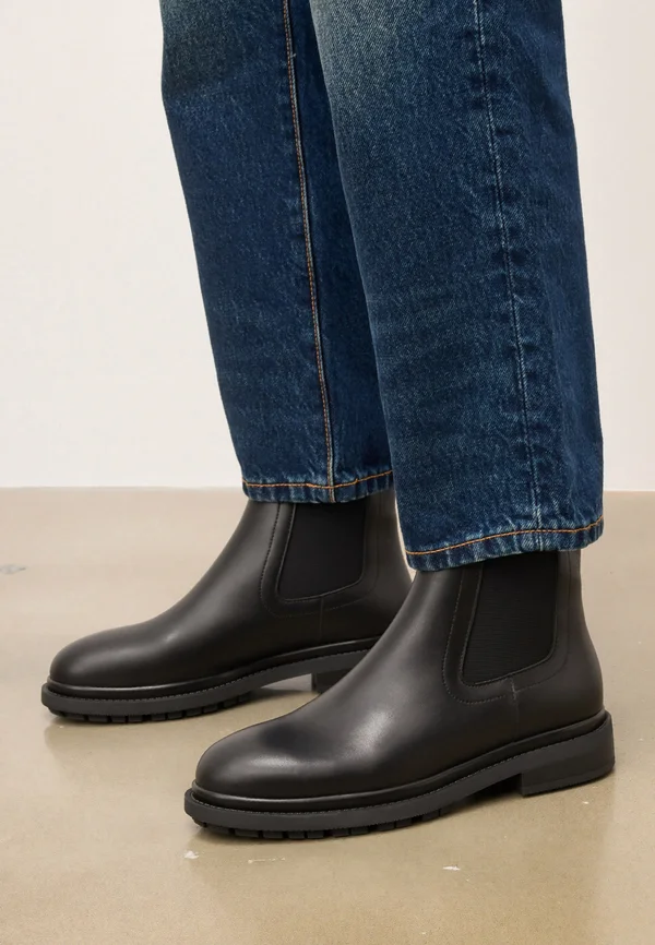 LIAMA - Classic ankle boots - black