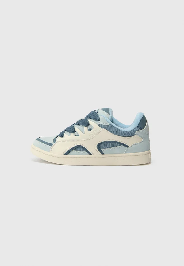 LIBERTY - Skate shoes - blue/white