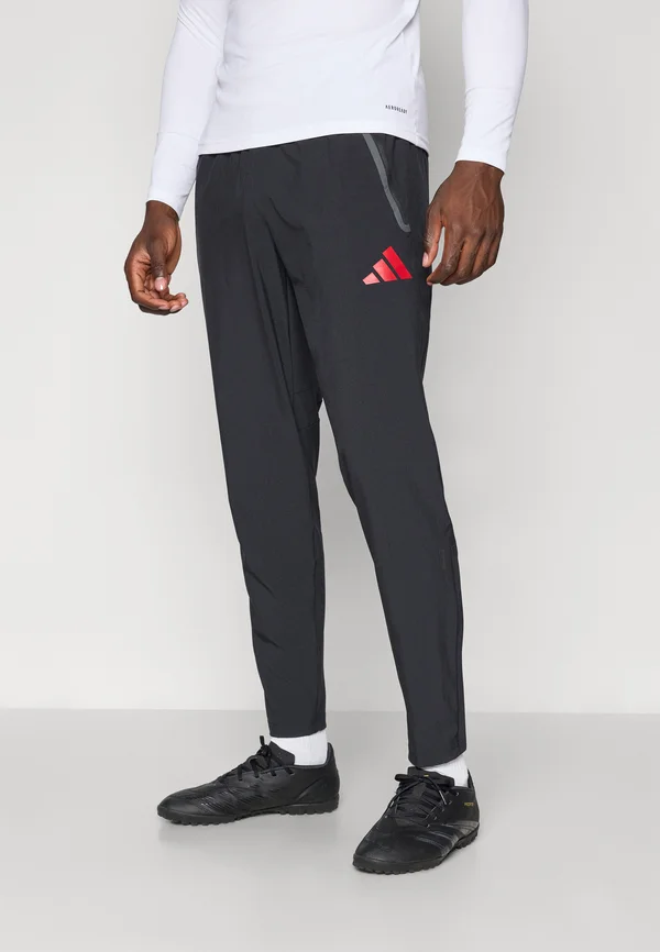 LIVERPOOL FC TIRO25 COMPETITION VIS TECH TRACK PANTS - Club wear - black/strawberry red