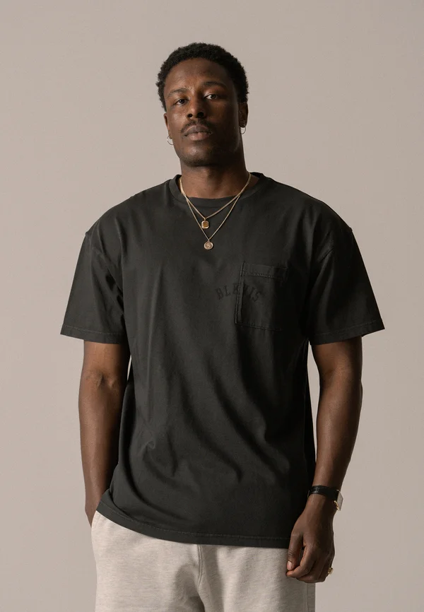 LOGO POCKET TEE UNISEX - Basic T-shirt - black