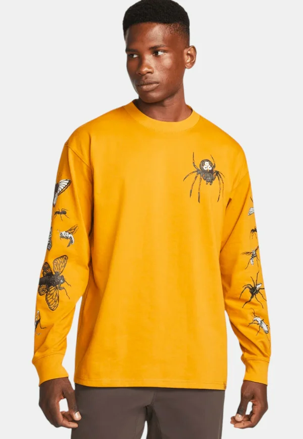 Long sleeved top - gold