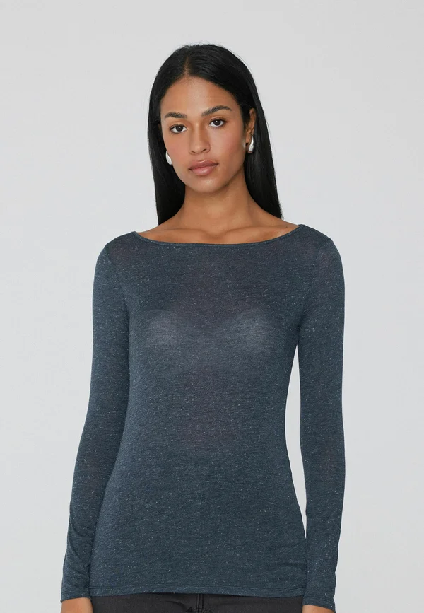 Long sleeved top - metallic